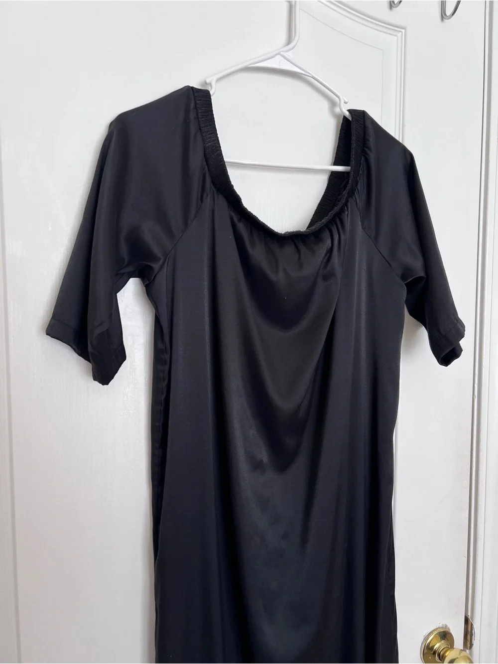 Verda Women's Black Off-Shoulder Maxi Dress size 44